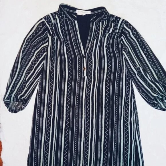 SHEER BLACK AND WHITE 90'S STYLE GEOMETRIC BLOUSE - Picture 1 of 5